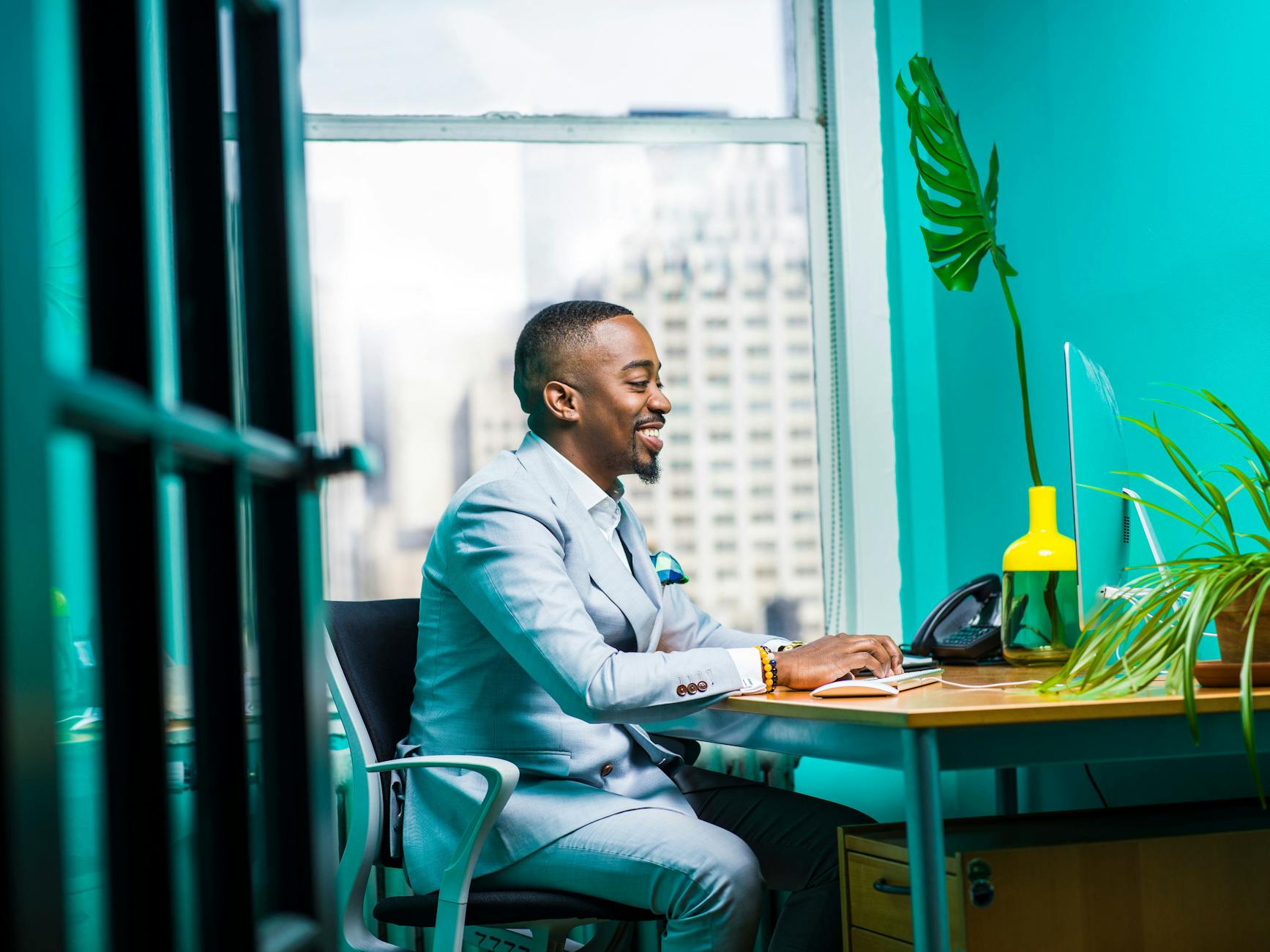 10 Reasons Why You Should be an Entrepreneur.